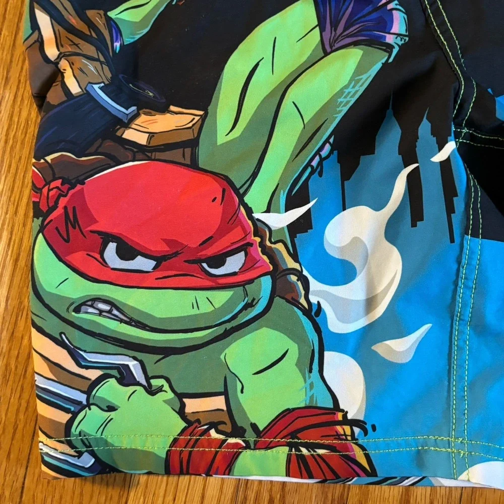 TMNT Teenage Mutant Ninja Turtles  Kids Swimtrunks Size 10/12 Mutant‎ Mayhem